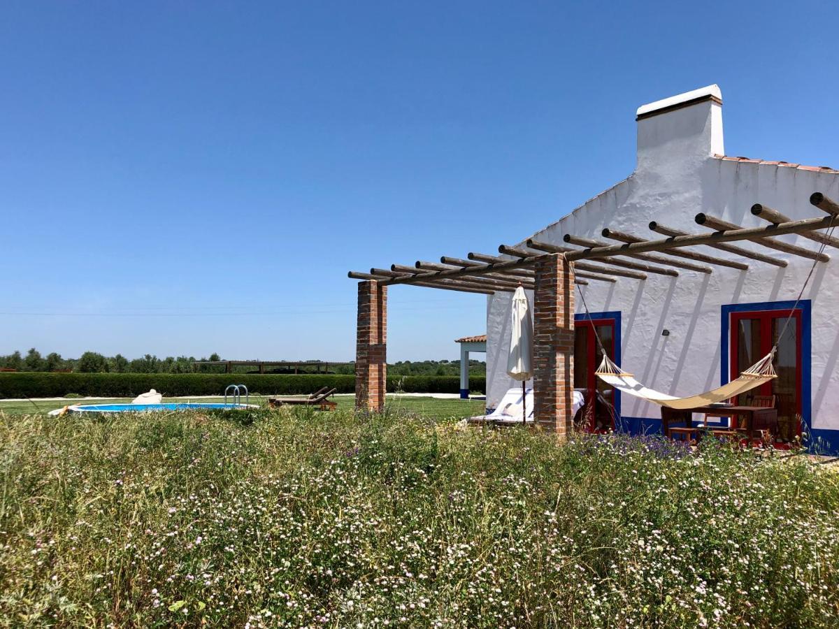 Herdade Da Burquilheira Family Retreat Alcacovas Exterior photo