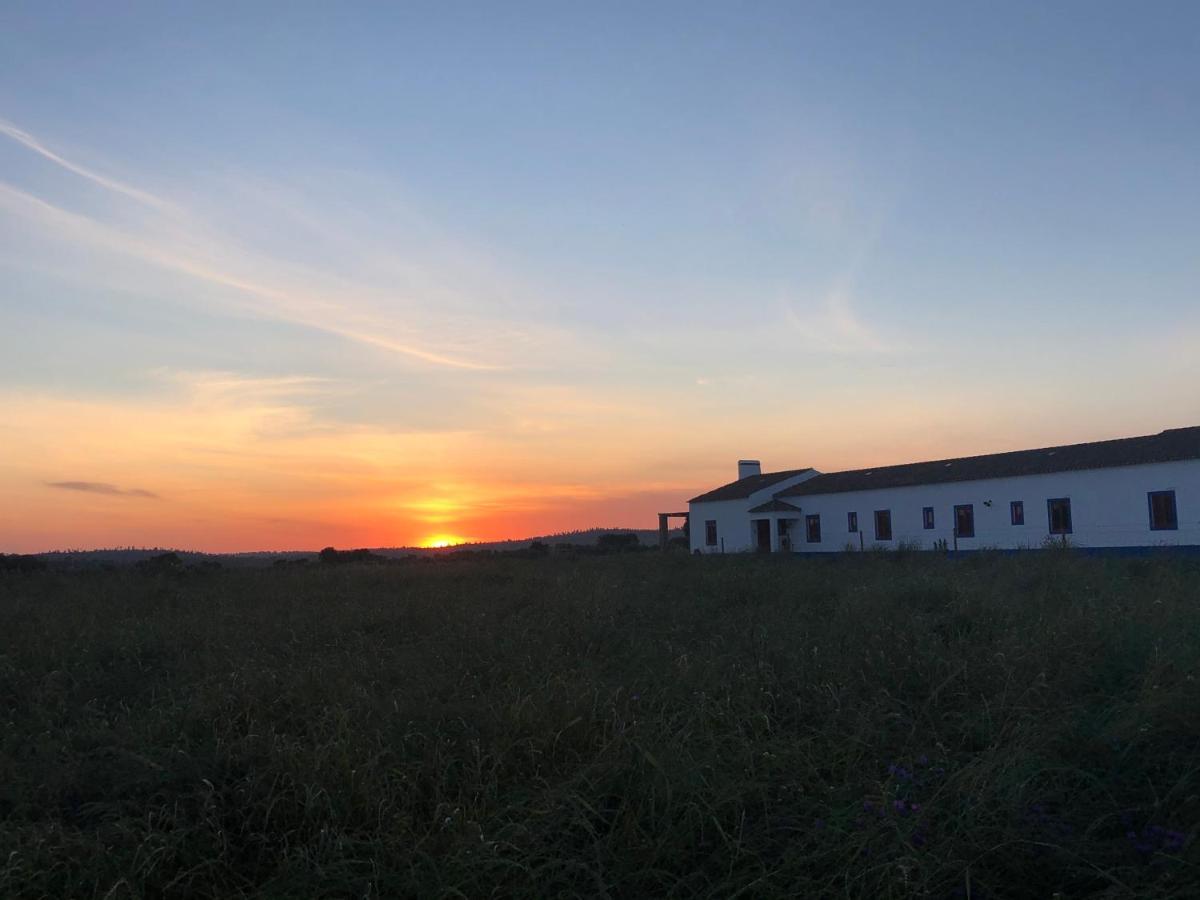 Herdade Da Burquilheira Family Retreat Alcacovas Exterior photo