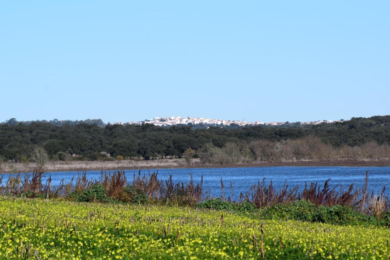 Herdade Da Burquilheira Guest House Alcacovas Exterior photo